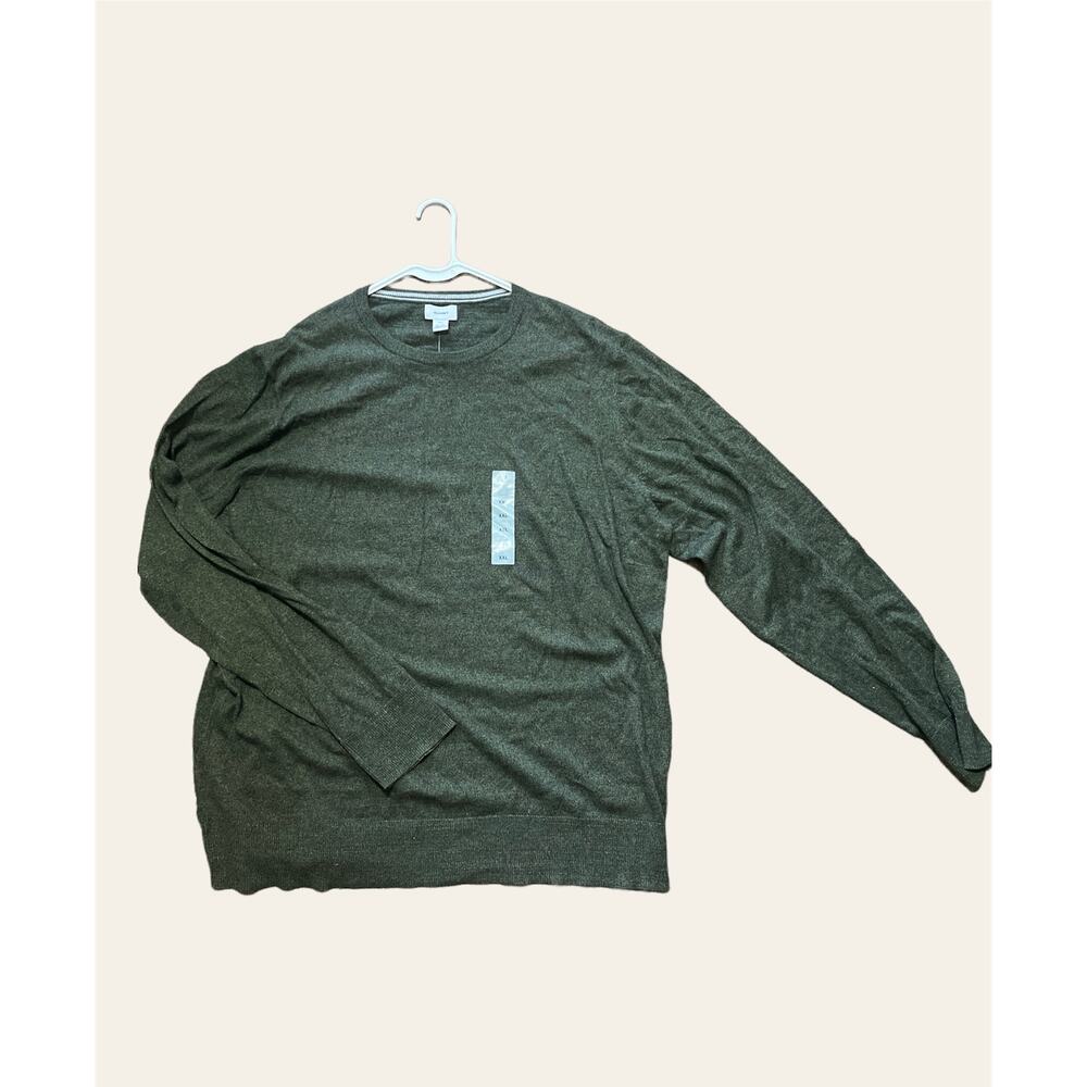 Green Pullover Crewneck Sweater